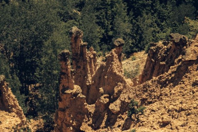 Đavolja varoš, geomorfoški fenomen obavijen legendama FOTO